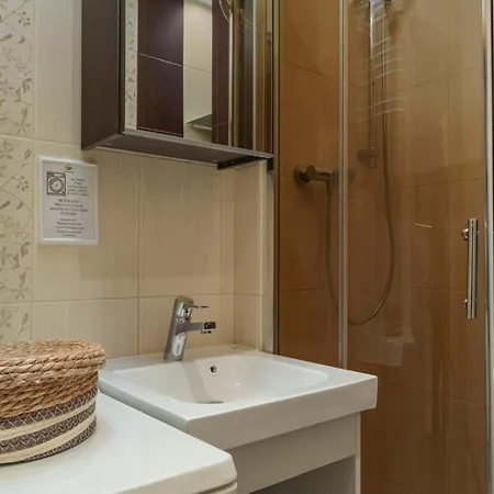 Apartment Lyna Gold - Parliament