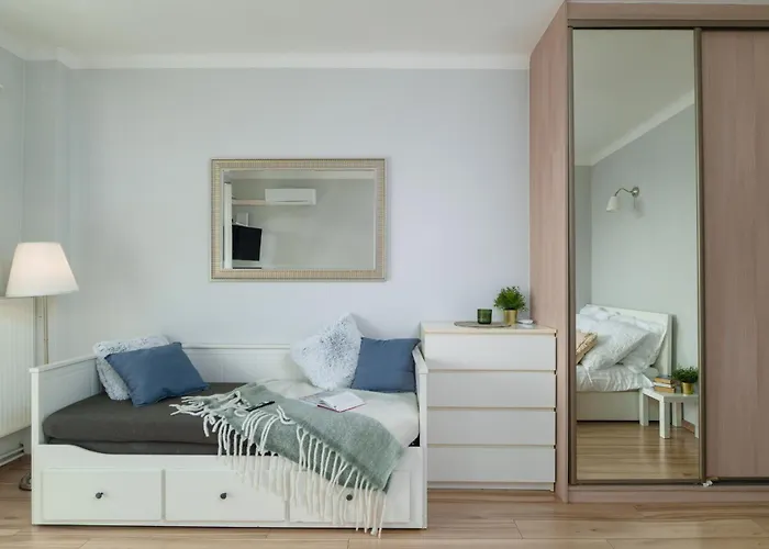 Lyna Gold - Parliament Apartment Warsaw